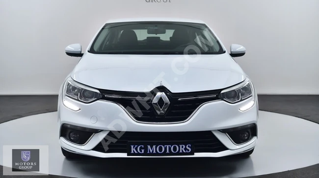 سيارة للبيع Renault Megane مويدل 2020 بدون أخطاء بدون طلاء