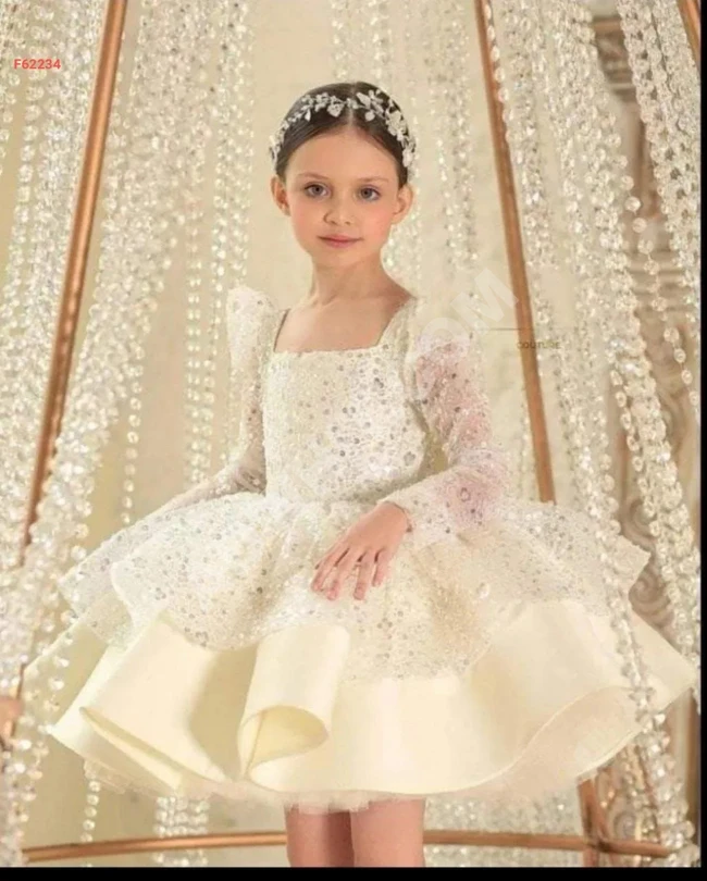 Girl's satin and glitter puffy dress