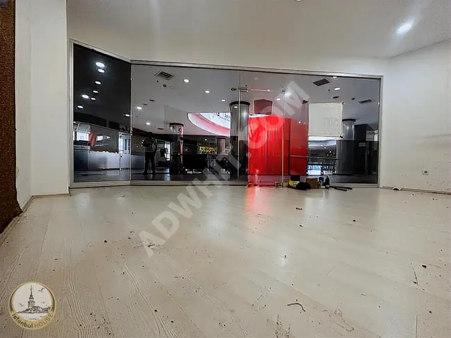 Opportunity with an area of 29 m² in shopping center ESENKENT market from İSTANBUL HOUSE