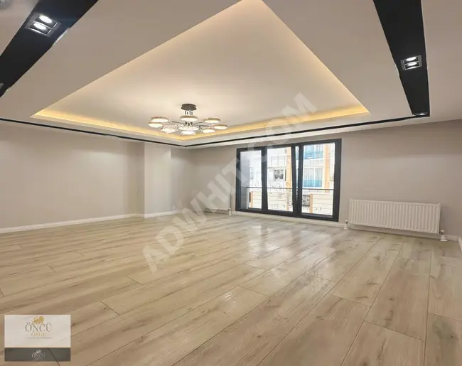 ÖNCÜ GRUPTAN LÜX DEKORLU SATILIK 3+1 SIFIR ARAKAT DAİRE