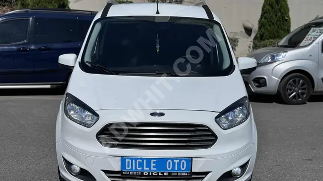 ميني فان للبيع Ford Tourneo Courier موديل 2017بقوة 95حصان مع امكانية للقرض والمبادلة