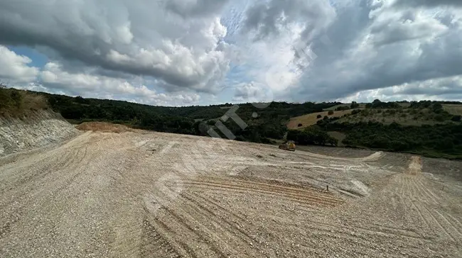 Yazlıkköy'de Doğayla İç İçe Zirvede Yaz Kış Yolu Var 991 m2