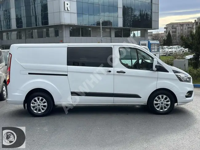 فان للبيع Ford Transit Custom موديل 2018 بدون خطأ مع امكانية للقرض