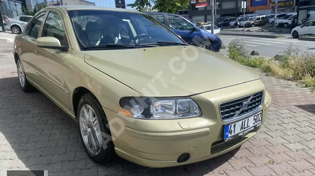 سيارة للبيع Volvo موديل 2006 بدون تغيير أصلي مع امكانية للمقايضة