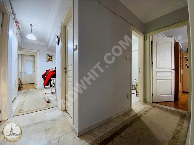 Investment apartment with an area of 135 m² in the center consisting of 3 rooms and a living room, with an elevator from İSTANBUL HOUSE