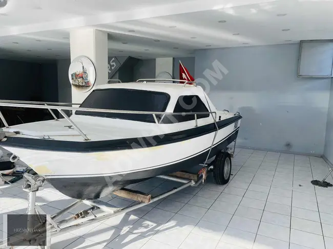 A clean boat from HIZ MOTORS