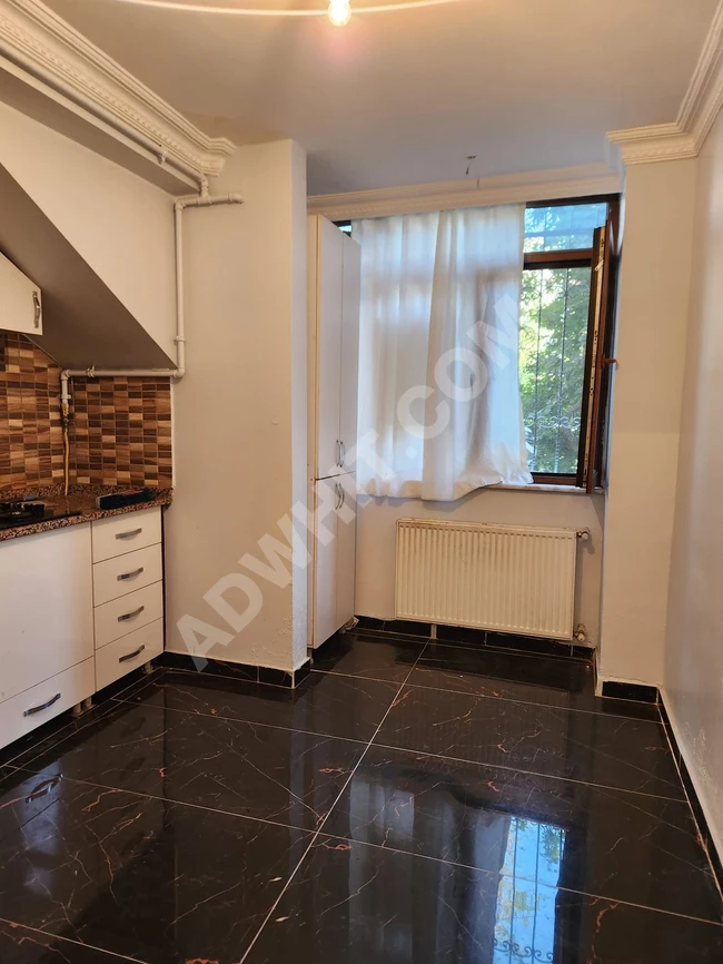 Apartment 2+1 in an 8-year-old building for sale by Emlak Center