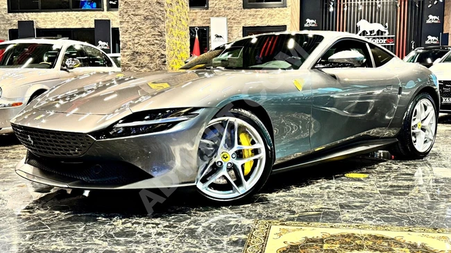 2022 Ferrari Roma 3.9 without paint, direct from Ferrari dealer, ceramic brake system + carbon fiber