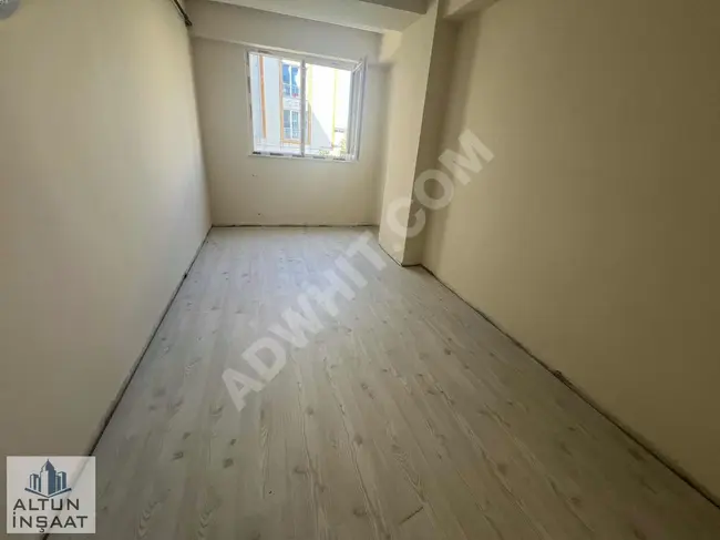 HADIMKÖY MERKEZDE 2+1 100 m2 ARAKAT SIFIR LÜX DAİRELER