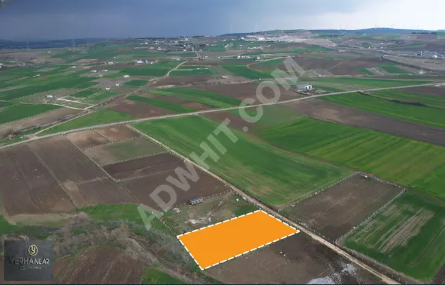 SİLİVRİ KADIKÖYDE OTOYOLA-ANAYOLA CEPHE 2,400 M2