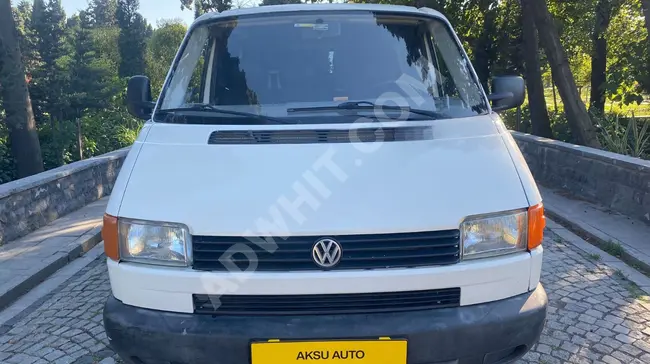 فان للبيع Volkswagen Transporter موديل 2000 مع إمكانية المقايضة والتقسيط في حالة نظافة لا تضاهى