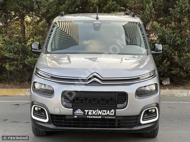 2022  BERLINGO 1.5 FEL STIL  CITROEN  أوتوماتيكية بسعر 2.59 مع إمكانية الحصول على قرض.