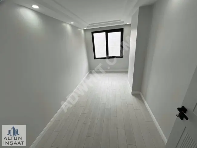 ARNAVUTKÖY MERKKEZ LÜX SİTEDE 3+1 130 m2 HARİKA LÜX DAİRE