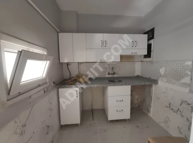 Apartment 2+1 on the first floor for sale in İKITELLİ MEHMET AKİF