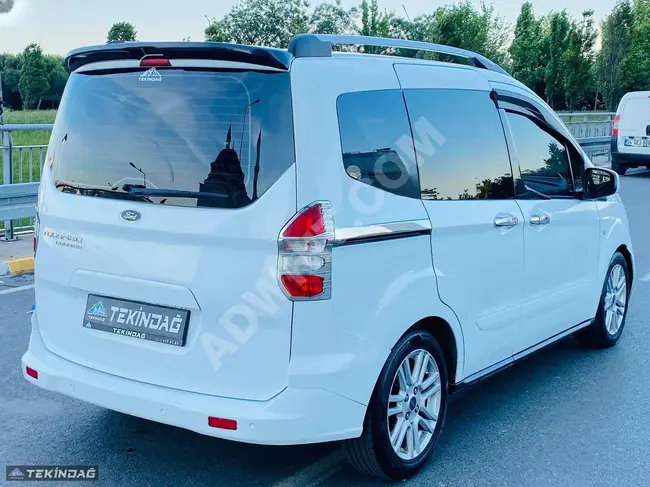 Minivan for sale FORD COURIER model 2019