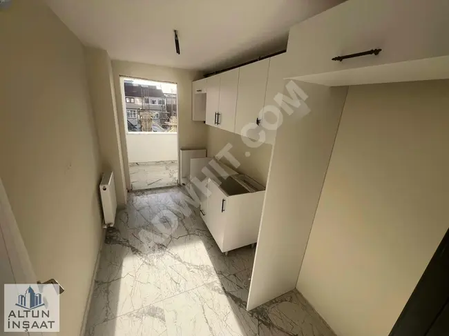 ARNAVUTKÖY MERKEZ CADDE ÜZERİNDE 2+1 FIRSAT HARİKA DAİRE