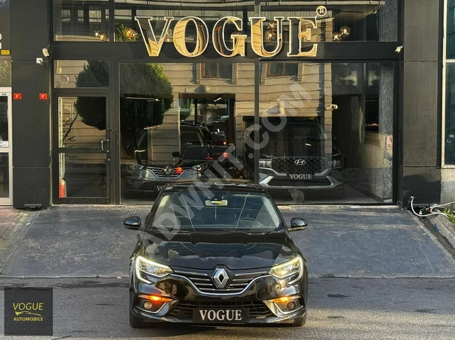 Renault Megane equipped with a glass roof