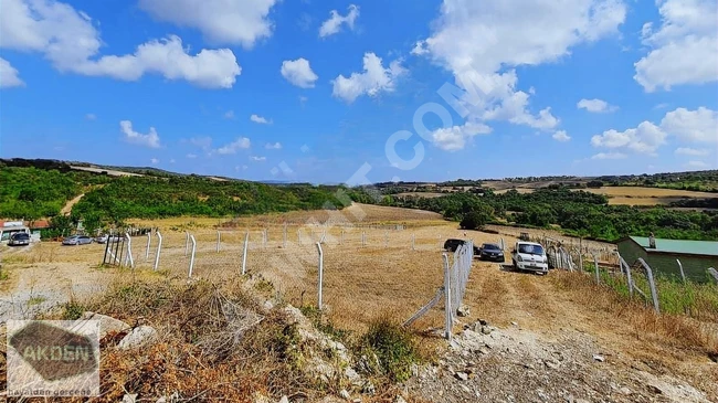 In BOYALIK, next to the airport, a large and usable piece of land