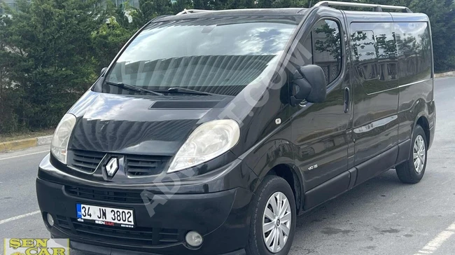 Renault 2013 Trafic model, equipped with five seats and a window, with a 2.0 DCI Grand Confort engine for sale from ŞENCAR