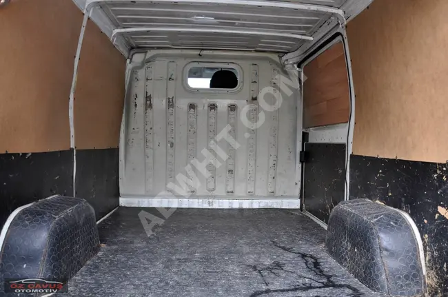 Van for sale PEUGEOT BOXER model 2006