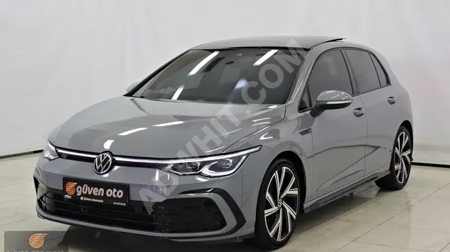 2021 Volkswagen Golf 1.5 e-TSI R-Line with a panoramic roof in Nardo Gray for sale from GÜVEN OTO