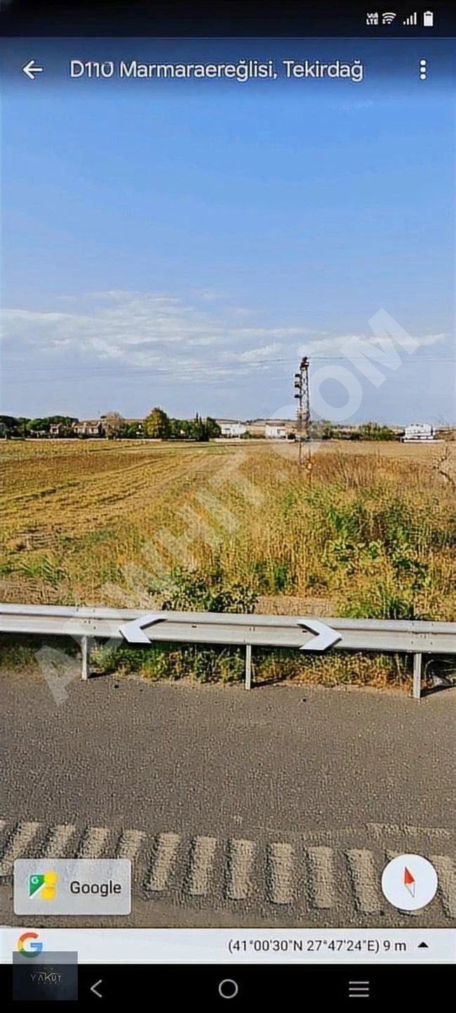 In TEKİRDAĞ MARMARAEREĞLİSİN, a 468 m² plot of land facing the highway, certified for development