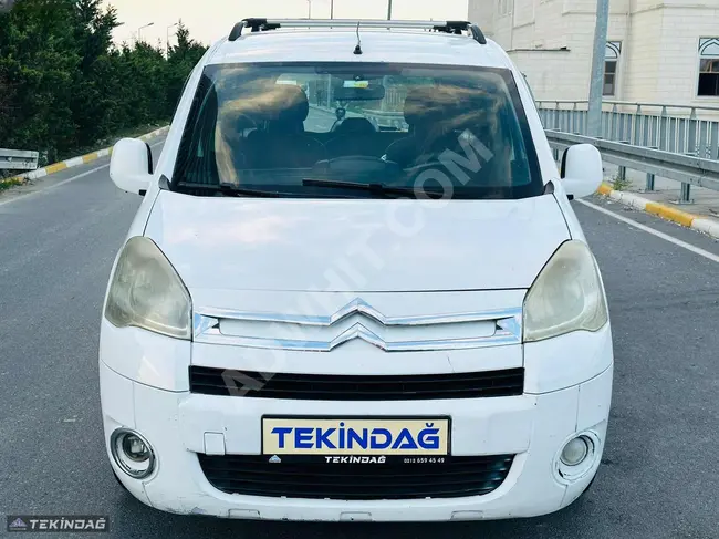 TEKİNDAĞ - 2011 CİTROEN BERLİNGO 1.6HDI COMBI SX 15DK KREDİ İMK'