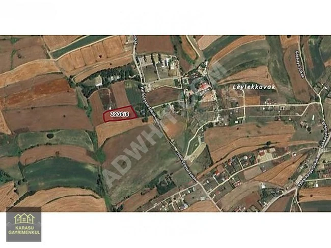 Land with an area of 406 m² in SİLİVRİ, AKÖREN, surrounded by nature