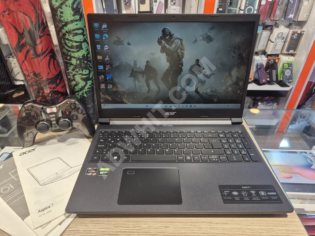 LAPTOP 	 ACER ASPIRE 7