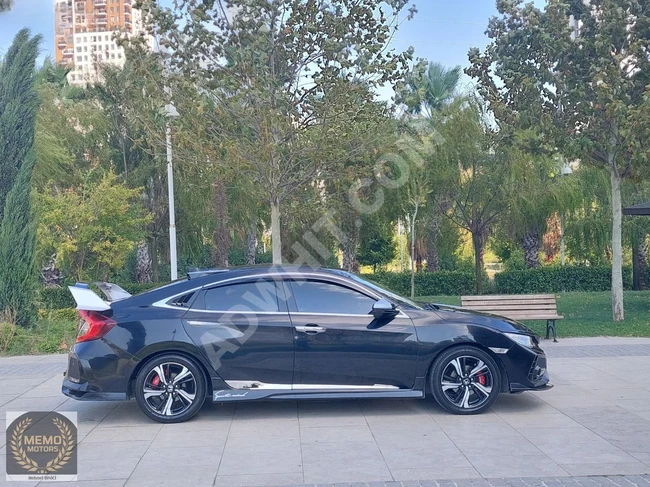 From MEMO MOTOR 2017 Honda Civic RS 182HP with additional sunroof