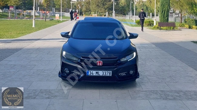 From MEMO MOTOR 2017 Honda Civic RS 182HP with additional sunroof