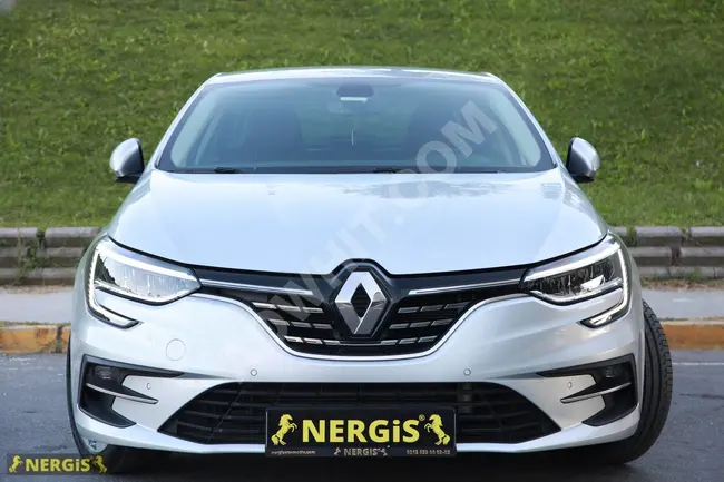 Renault Megane Diesel Icon Full Version 2023 Xenon %20 VAT - Warranty from Nergis Otomotiv