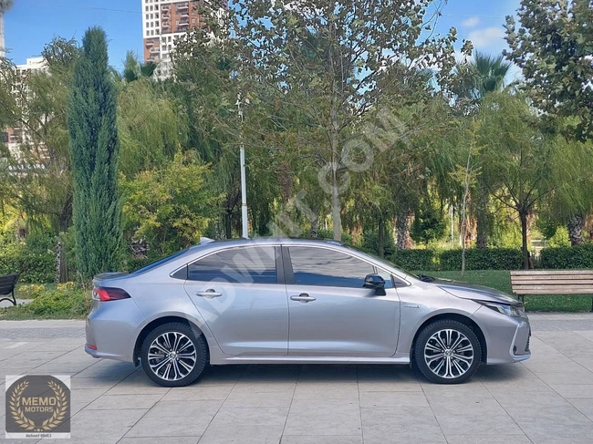 MEMO MOTOR'S TAN 2020 COROLLA 1.8 HYBRİD FLAME-X SUNROFLU