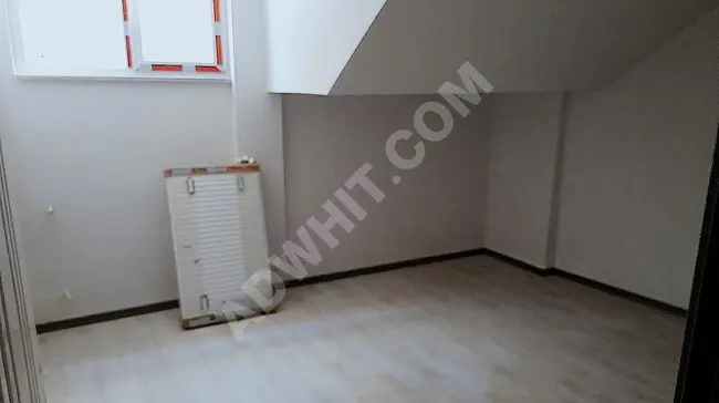 Apartment 2+1 on the ground floor with a garden near the MENDERES metro station, new and suitable for loans from TEKDEMİRD