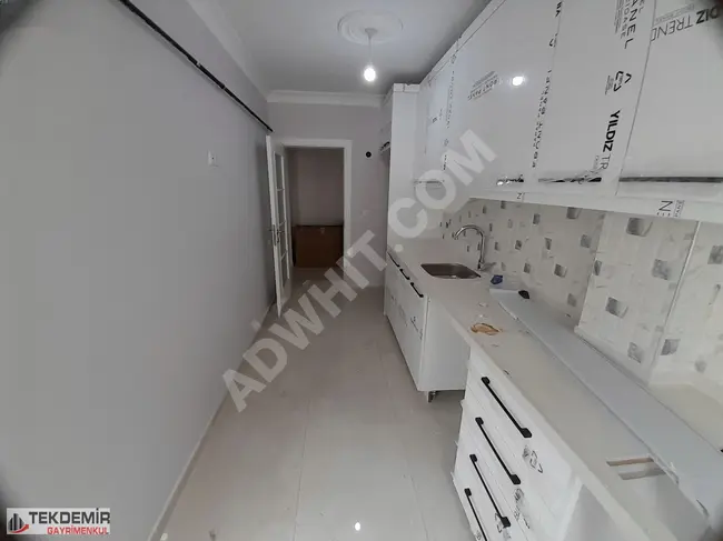 Apartment 3+1 without deed expenses for sale from TEKDEMİR EMLAK in the DAVUTPAŞA area (first and third floors available)