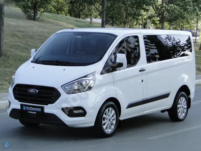 Ford 2021 CUSTOM Short Deluxe Glass Box Van 55,000 km - from ÖZ ÖNDER