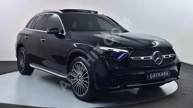 2023 GLC 180 - هايبرد، نظام تبريد، عرض على الزجاج الأمامي، تدفئة لأربعة مقاعد، نظام موسيقي من نوع بورماسترburmaster