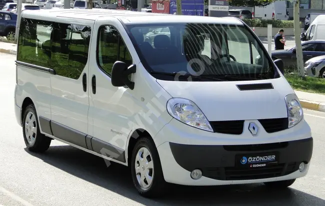 Renault TRAFIC PASSENGER 2013  Capacity 8+1 passengers  from ÖZ ÖNDER