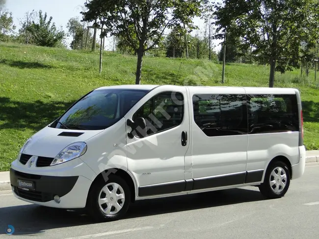 Renault TRAFIC PASSENGER 2013  Capacity 8+1 passengers  from ÖZ ÖNDER