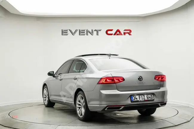 Volkswagen Model 2022, glass roof, no replaced parts, no accident history, Elegance 1.5 TSI DSG