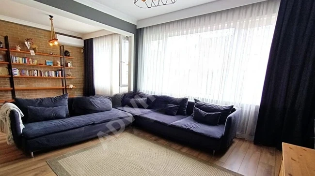 Spacious apartment 3+1 for sale with an elevator in a building with modern decor in VALİDEÇEŞME AKARETLER