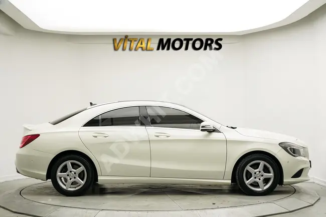 VİTAL MOTORS-DİZEL,OTOMATİK,CAM TAVANLI MERCEDES CLA 180D URBAN