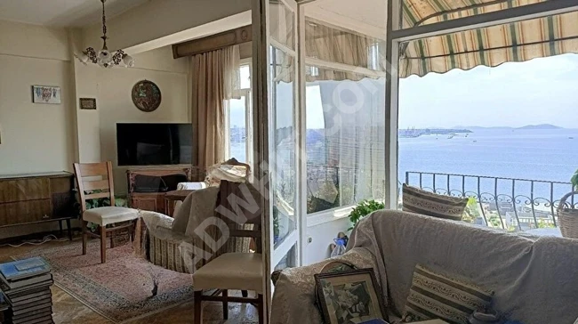 CİHANGİR'DE GALATA PORT KARŞISI MUHTEŞEM DENİZ MANZARALI KEYİFLİ 3+1 SATILIK DAİRE