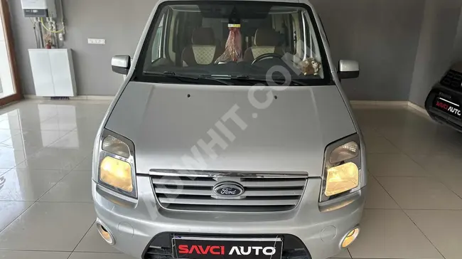 2013 Ford CONNECT + نظيفة + بمحرك 110 لامثيل لها  - من SAVCI AUTO