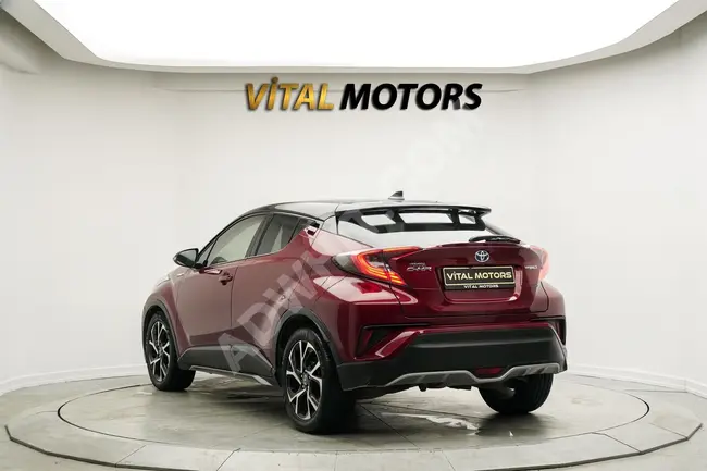 تويوتا كورولا هايبرد ديناميكية كاملة لون مميز 1.8 من VİTAL MOTORS