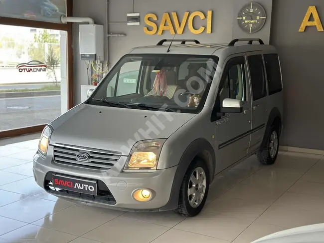 2013 Ford CONNECT + نظيفة + بمحرك 110 لامثيل لها  - من SAVCI AUTO