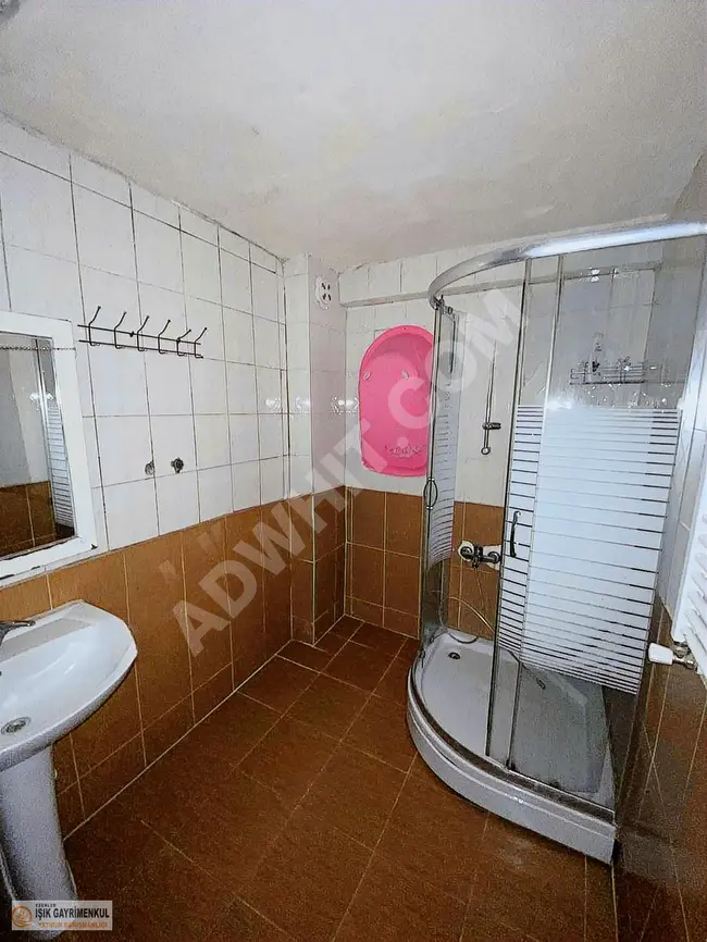 For rent, 3+1 apartment on the 1st floor, guaranteed by IŞIK Real Estate Company