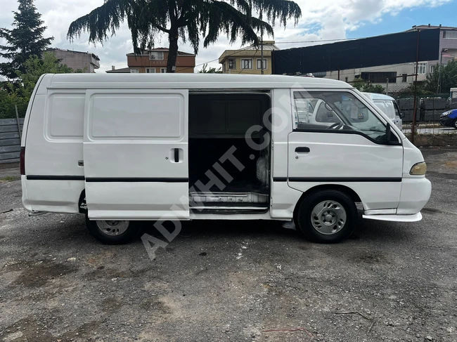 Model 1997 Hyundai H 100 van, new paint