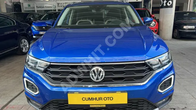 Volkswagen T-ROC 2020, glass roof