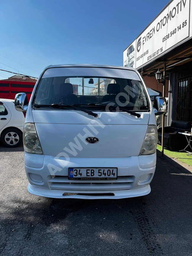 2006 Kia Bongo K 2500 with valid inspection 285,000 km